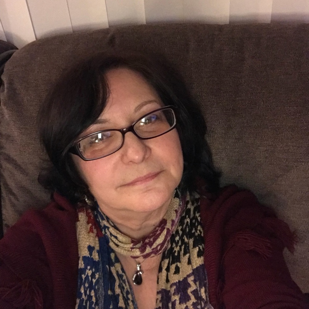 Meet your Posher, Ileana